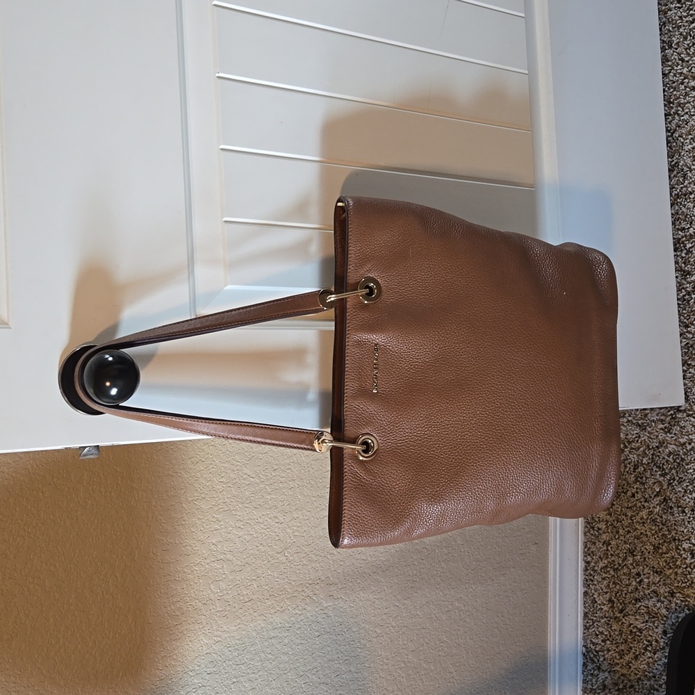 Michael Kors Bag - Picture 15 of 16